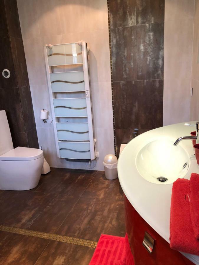 Les Lauriers Roses Bourg-les-Valence Ngoại thất bức ảnh